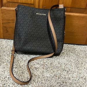 Michael Kors crossbody
